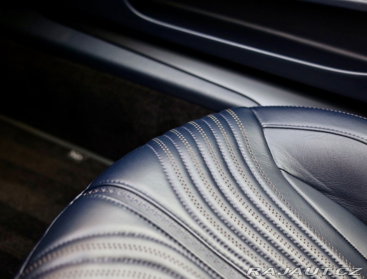 Aston Martin Ostatní modely DB11 5.2 V12 | 360kamera 2016