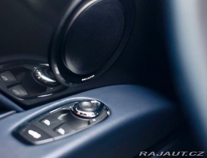 Aston Martin Ostatní modely DB11 5.2 V12 | 360kamera 2016