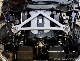 Aston Martin Ostatní modely DB11 5.2 V12 | 360kamera 2016