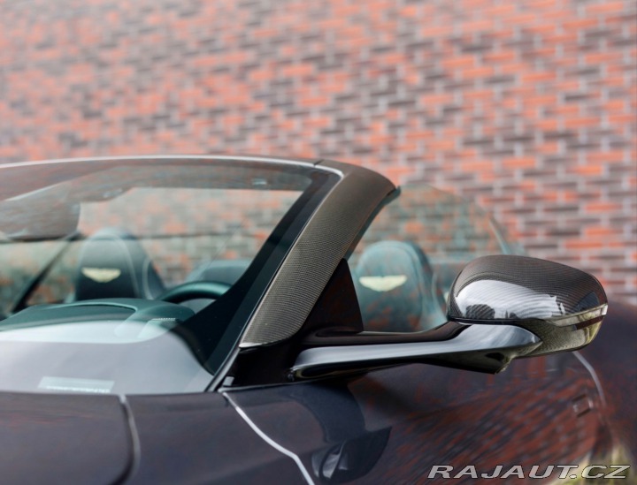 Aston Martin DB12 4.0 V8 Volante | Xenon š 2025