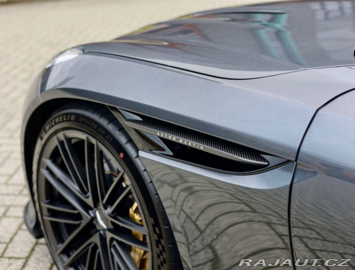 Aston Martin DB12 4.0 V8 Volante | Xenon š 2025