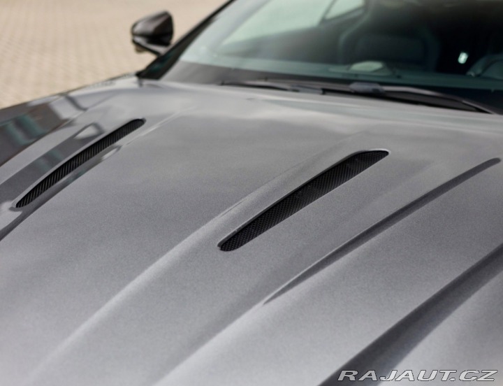 Aston Martin DB12 4.0 V8 Volante | Xenon š 2025