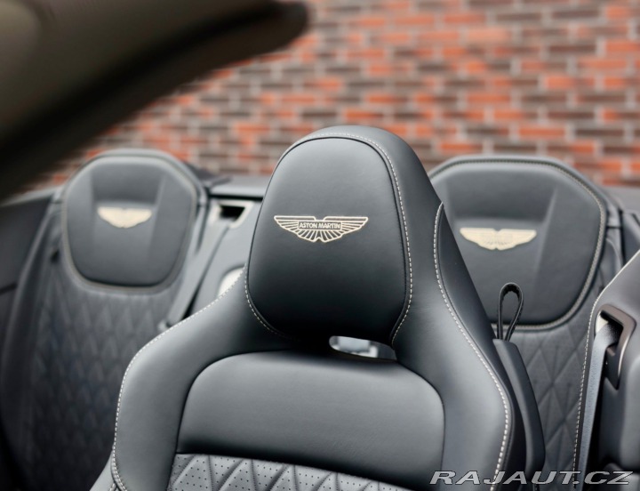 Aston Martin DB12 4.0 V8 Volante | Xenon š 2025