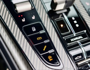 Aston Martin DB12 4.0 V8 Volante | Xenon š 2025