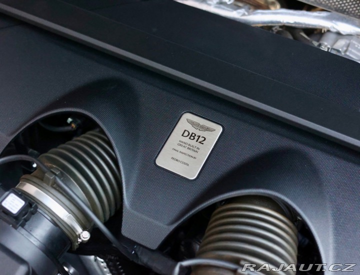 Aston Martin DB12 4.0 V8 Volante | Green m 2024