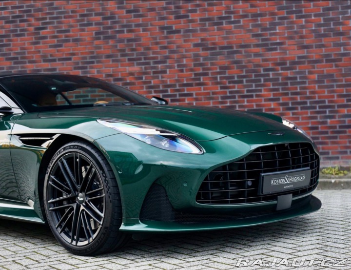 Aston Martin DB12 4.0 V8 Volante | Green m 2024