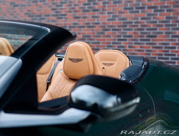 Aston Martin DB12 4.0 V8 Volante | Green m 2024