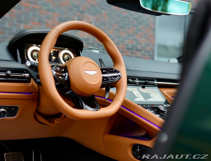 Aston Martin DB12 4.0 V8 Volante | Green m 2024