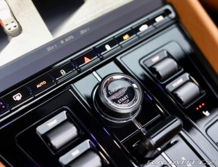 Aston Martin DB12 4.0 V8 Volante | Green m 2024