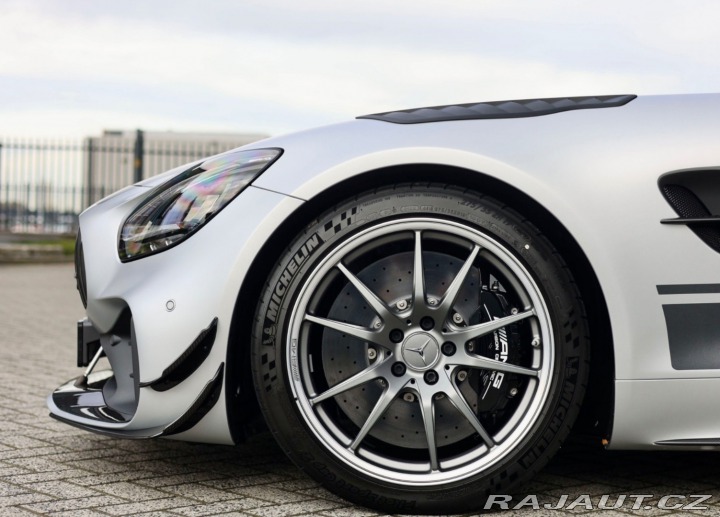 Mercedes-Benz AMG GT R Pro | Nové! - Iridium 2021