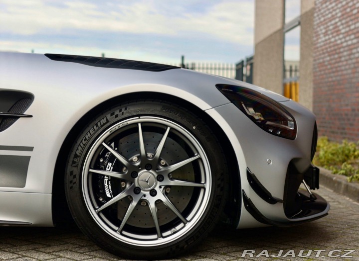 Mercedes-Benz AMG GT R Pro | Nové! - Iridium 2021