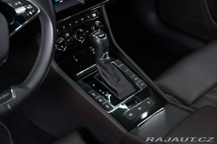 Škoda Superb 2.0TSI 200kW Laurin & 2021