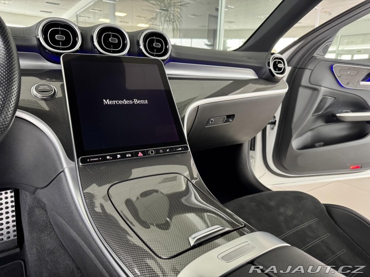 Mercedes-Benz C 300e AMG 230kW*REZERVACE! 2022