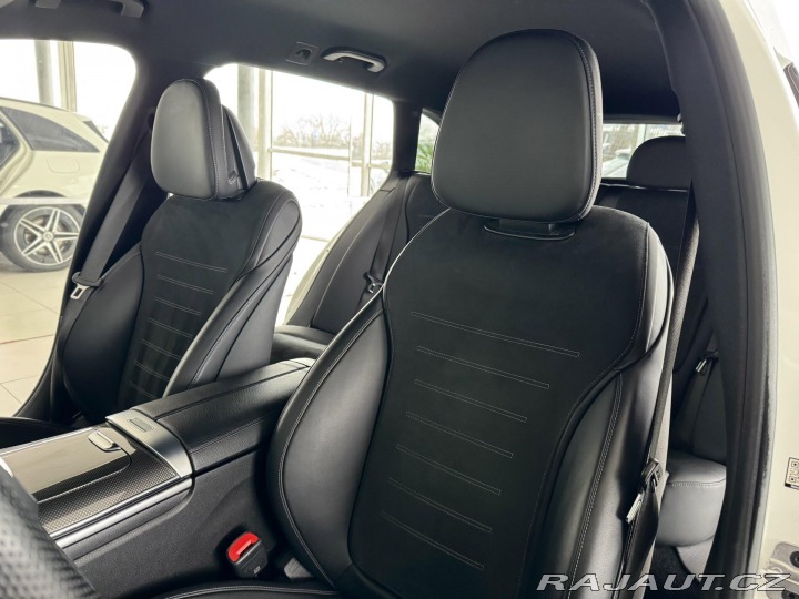 Mercedes-Benz C 300e AMG 230kW*REZERVACE! 2022