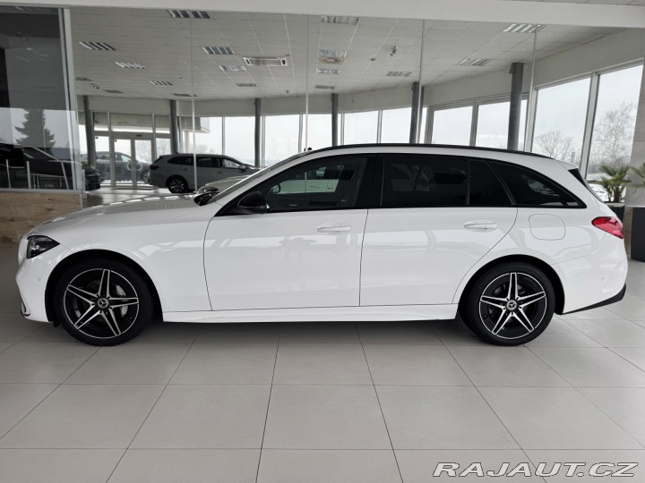 Mercedes-Benz C 300e AMG 230kW*REZERVACE! 2022
