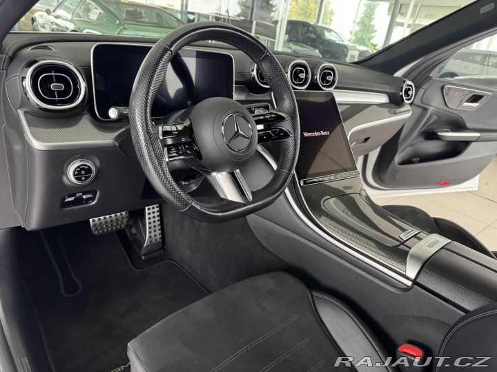 Mercedes-Benz C 300e AMG 230kW*REZERVACE! 2022