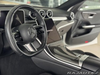 Mercedes-Benz C 300e AMG 230kW*Nez.Topení 2022