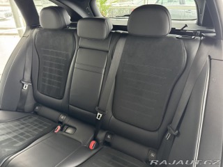 Mercedes-Benz C 300e AMG 230kW*Nez.Topení 2022