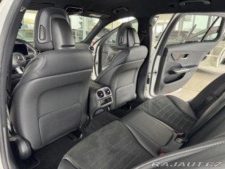 Mercedes-Benz C 300e AMG 230kW*Nez.Topení 2022