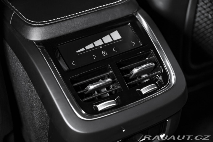 Volvo XC90 HUD/R-DESIGN/360/H&K/ 2020