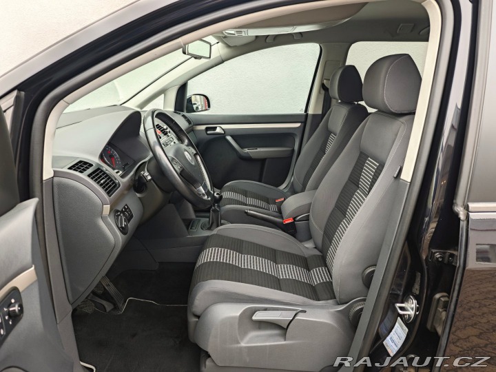 Volkswagen Touran 1.6 United Digiklima 7 mí 2008