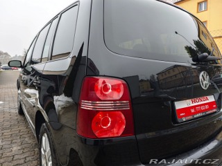 Volkswagen Touran 1.6 United Digiklima 7 mí 2008