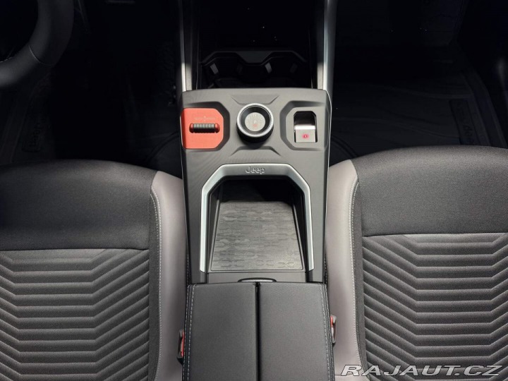 Jeep Compass Altitude e-Hybrid 145k eD 2026