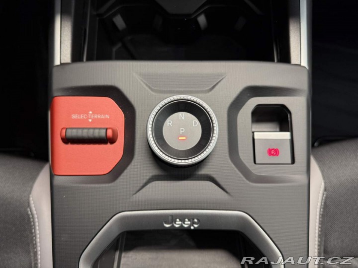 Jeep Compass Altitude e-Hybrid 145k eD 2026