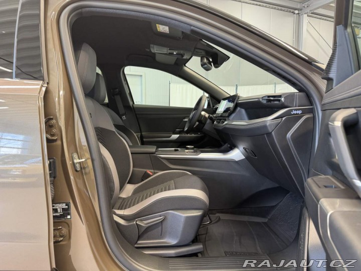 Jeep Compass First Edition e-Hybrid 14 2026