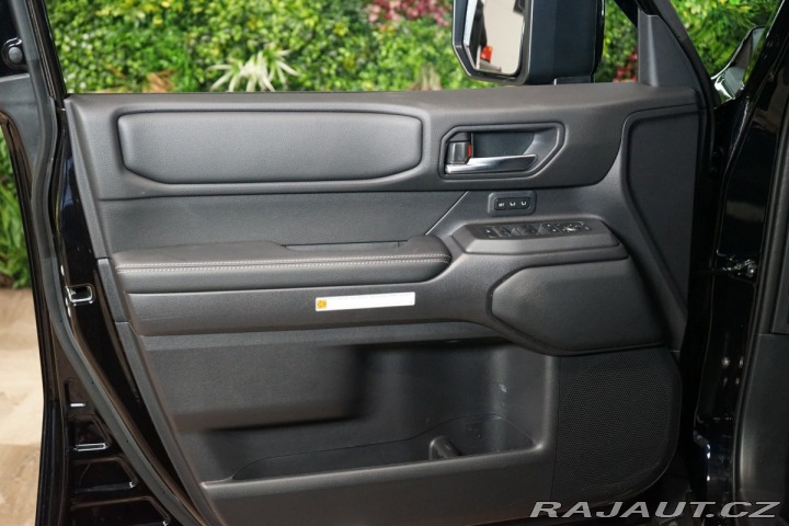 Toyota Land Cruiser EXECUTIVE*NEZ.TOP*360*HUD 2024