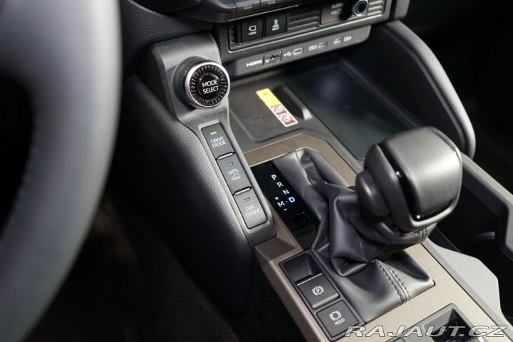 Toyota Land Cruiser EXECUTIVE*NEZ.TOP*360*HUD 2024