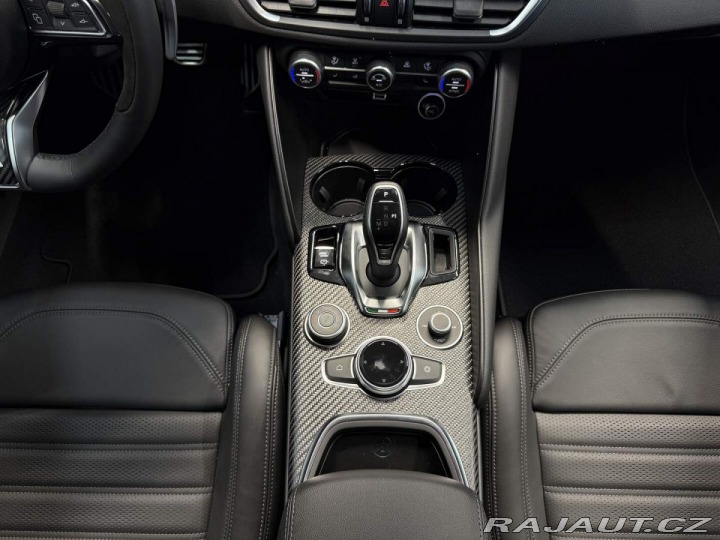 Alfa Romeo Giulia Quadrifoglio 2.9 V6 BiTur 2025