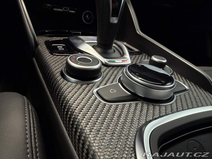 Alfa Romeo Giulia Quadrifoglio 2.9 V6 BiTur 2025