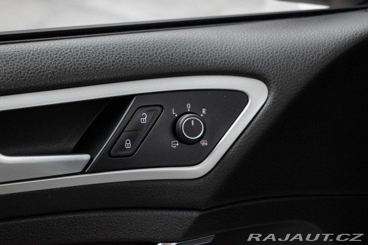 Volkswagen Golf 1.6 TDI*77kW*CUP*DSG*VÝHŘ 2015