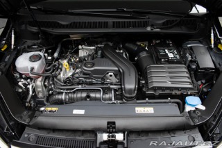 Volkswagen Touran 1.5 TSI 7.MÍST*TAŽNÉ*DPH* 2024