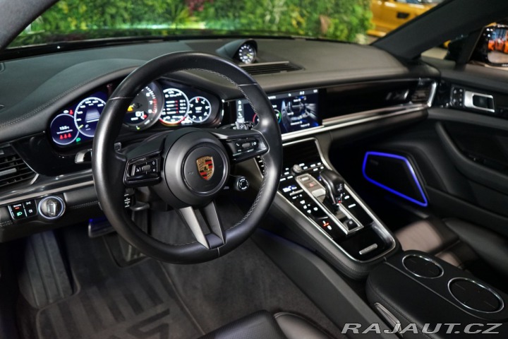 Porsche Panamera 4*E-HYBRID*PANO*BOSE*CHRO 2021
