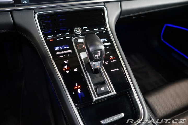 Porsche Panamera 4*E-HYBRID*PANO*BOSE*CHRO 2021