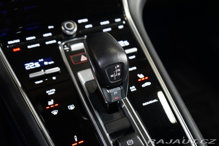 Porsche Panamera 4*E-HYBRID*PANO*BOSE*CHRO 2021