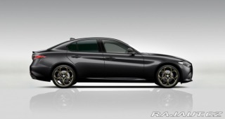 Alfa Romeo Giulia 2.0 Turbo 280k AT8 AWD  I 2025