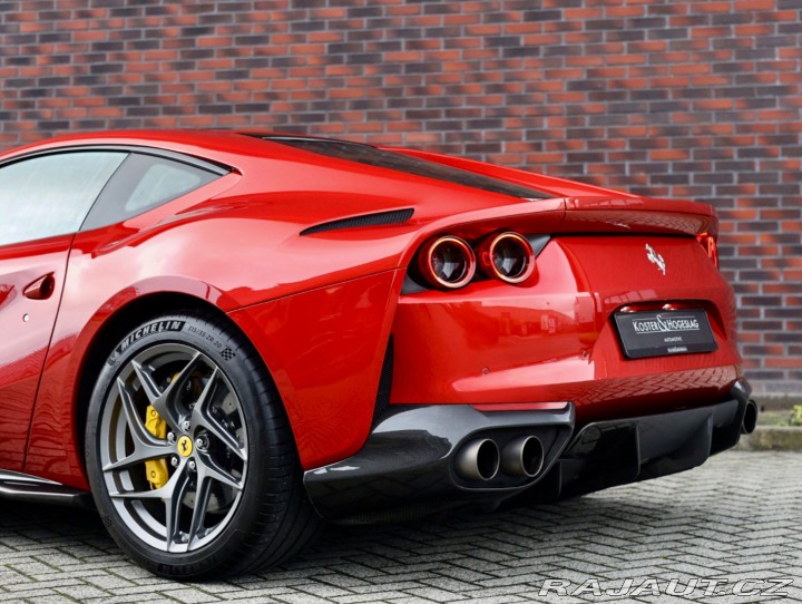 Ferrari 812 Superfast 6.5 V12 | zdvi 2020