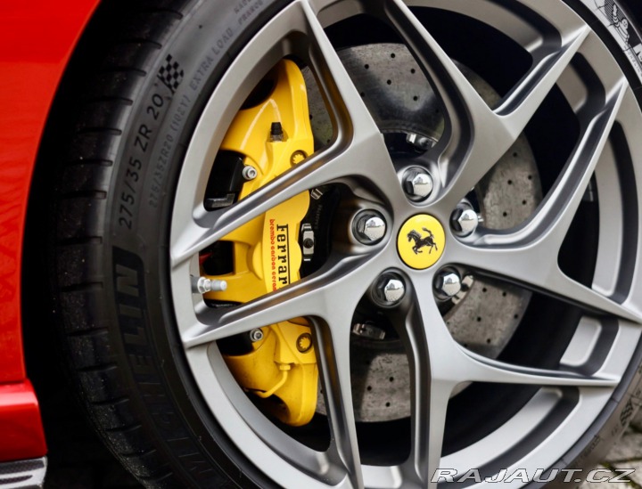 Ferrari 812 Superfast 6.5 V12 | zdvi 2020