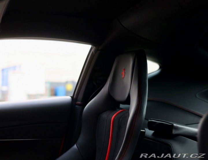 Ferrari 812 Superfast  6.5 V12 | zdvi 2020