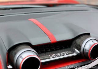 Ferrari 812 Superfast  6.5 V12 | zdvi 2020