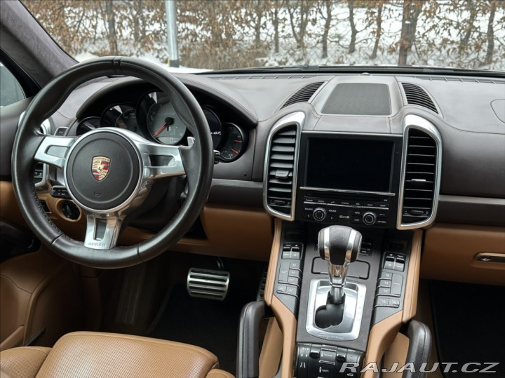Porsche Cayenne 4,8 V8 420PS  GTS A/T 4x4 2012