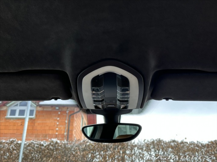 Porsche Cayenne 4,8 V8 420PS  GTS A/T 4x4 2012