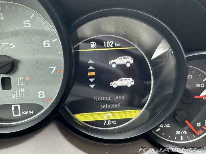 Porsche Cayenne 4,8 V8 420PS  GTS A/T 4x4 2012