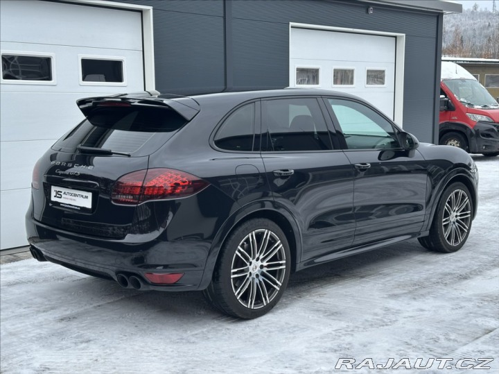 Porsche Cayenne 4,8 V8 420PS  GTS A/T 4x4 2012