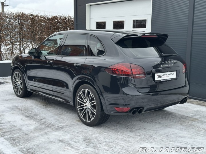 Porsche Cayenne 4,8 V8 420PS  GTS A/T 4x4 2012