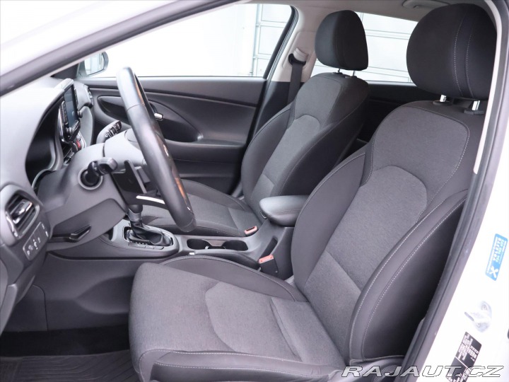 Hyundai i30 1,6 CRDi 85kW Aut. CZ 1Ma 2021