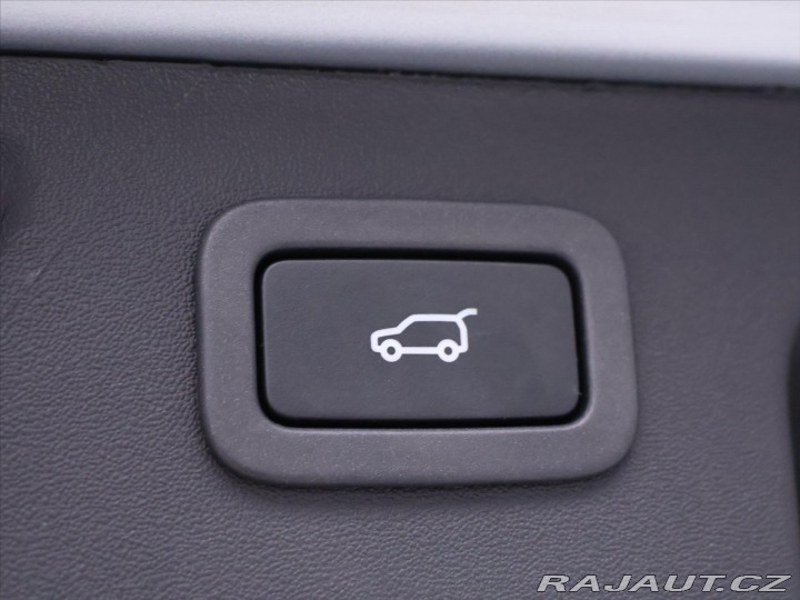 Land Rover Discovery Sport 2,0 TD4 132kW 4WD CZ Kůže 2017